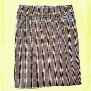Hounds tooth A-line skirt